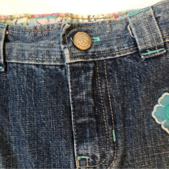 Baby GAP Denim Skirt with Farm Theme patches - Picture 8 of 10